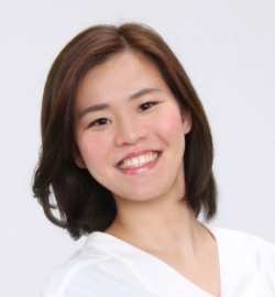 中村麻衣